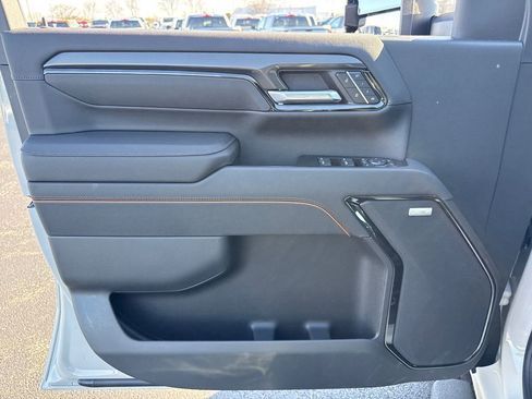 New 2026 GMC Sierra 2500 AT4 image 15