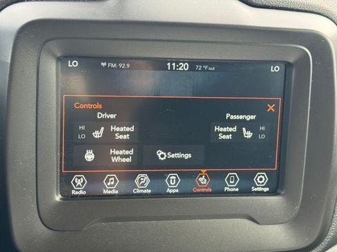 Used 2019 Jeep Renegade Latitude w/ Cold Weather Group AWD/4WD image 34