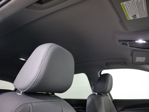 Used 2025 Audi Q5 Premium w/ Convenience Package image 19