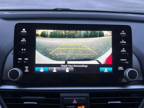 Used 2021 Honda Accord Sport image 41
