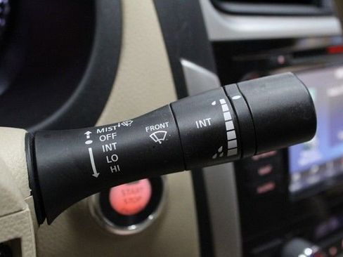 Used 2018 Nissan Altima 2.5 SL FWD image 25