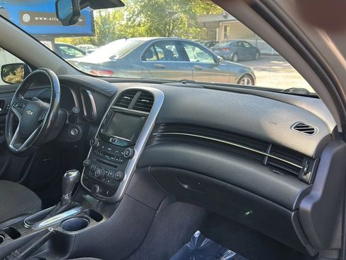 Used 2014 Chevrolet Malibu LT FWD image 20