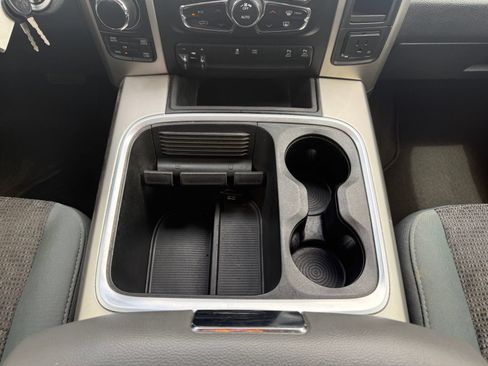 Used 2017 RAM 1500 Big Horn AWD/4WD image 29