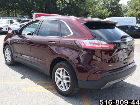 Used 2022 Ford Edge SEL w/ Convenience Package image 9