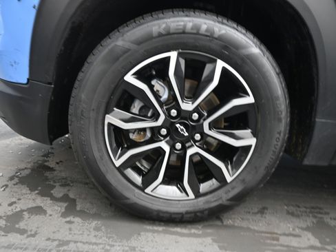 Used 2024 Chevrolet TrailBlazer ACTIV w/ Convenience Package FWD image 11
