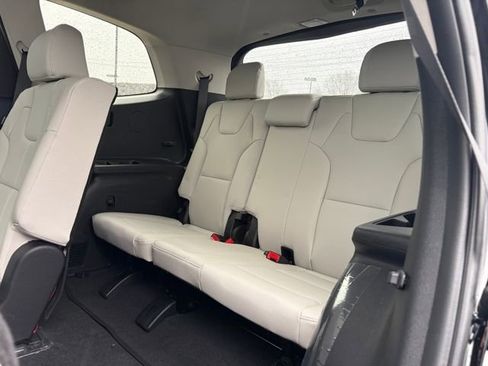 Certified 2025 Kia Telluride EX image 14