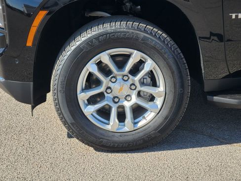 New 2026 Chevrolet Tahoe LS image 12