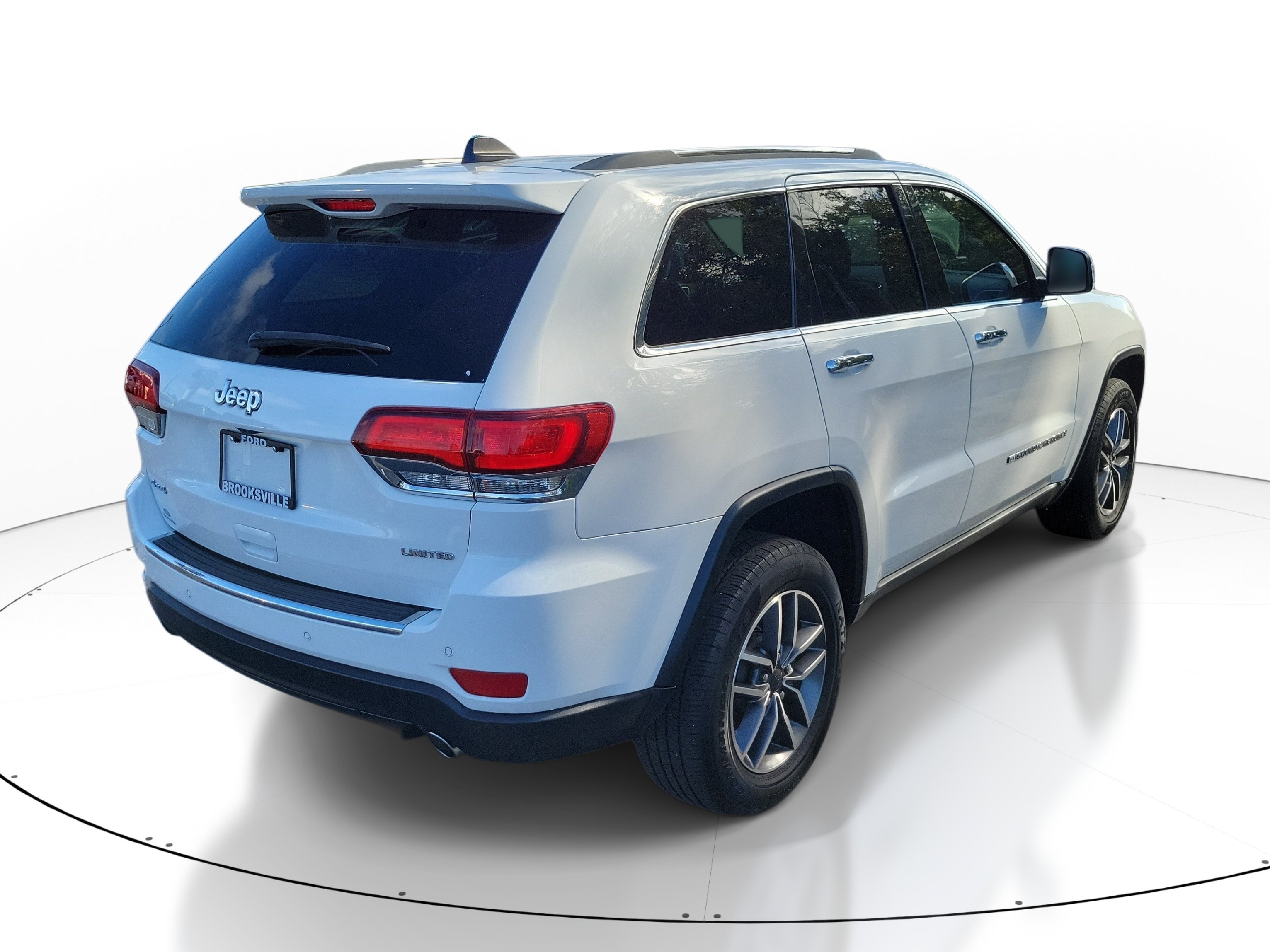 Used 2022 Jeep Grand Cherokee Limited AWD/4WD image 2