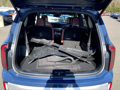 Used 2023 Kia Telluride SX AWD/4WD image 32