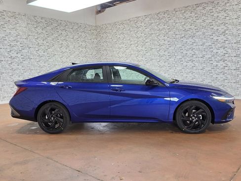 New 2026 Hyundai Elantra Sport image 9