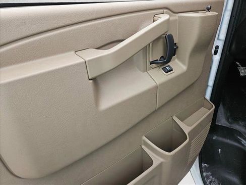 New 2025 Chevrolet Express 2500 w/ Driver Convenience Package image 9