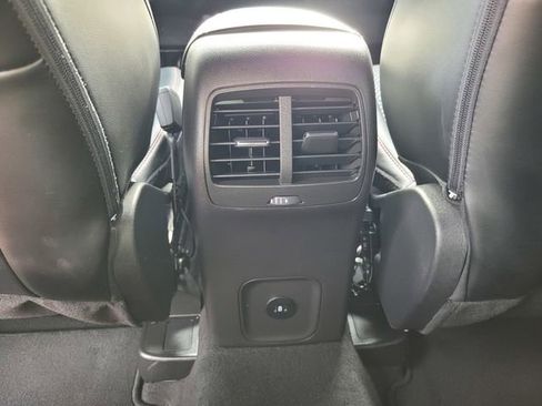 Certified 2025 Ford Escape ST-Line image 15