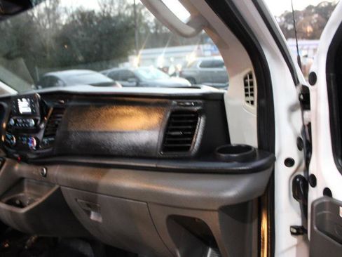 Used 2020 Ford Transit 250 Low Roof RWD image 13