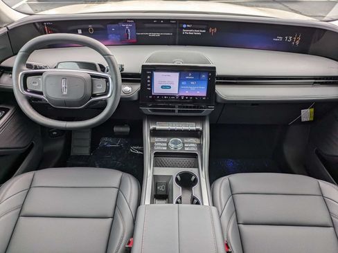 New 2026 Lincoln Nautilus Premier AWD/4WD image 15