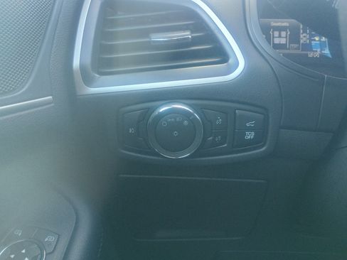 Certified 2024 Ford Edge SEL w/ Convenience Package image 20