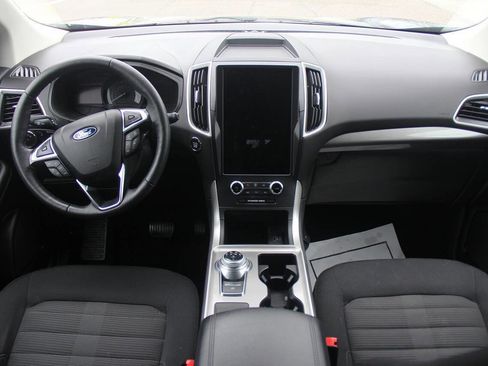 Certified 2024 Ford Edge SEL w/ Convenience Package AWD/4WD image 14