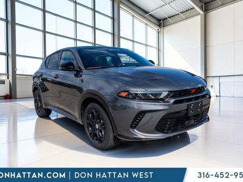 Used 2024 Dodge Hornet R/T Plus w/ R/T Blacktop Package AWD/4WD image 33