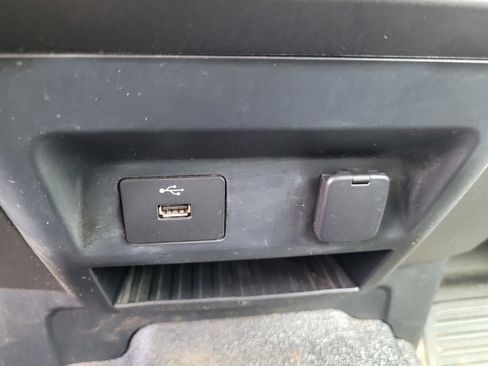 Used 2019 Ford F550 2WD SuperCab Super Duty image 19