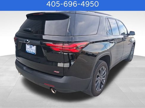 Used 2023 Chevrolet Traverse RS image 4