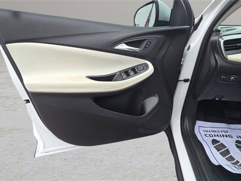 Used 2024 Buick Encore GX Preferred image 28