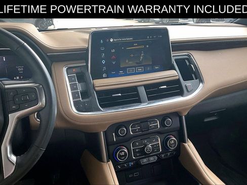 Used 2024 Chevrolet Tahoe Premier w/ Premium Package image 8