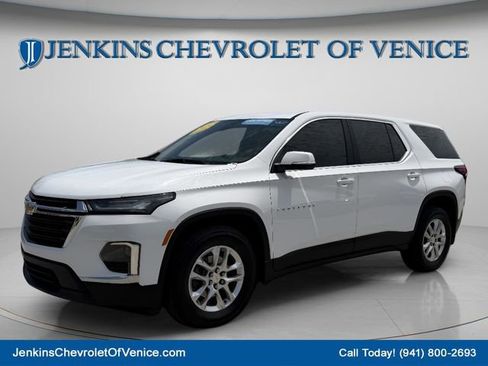 Certified 2023 Chevrolet Traverse LS w/ Safety Package FWD image 11