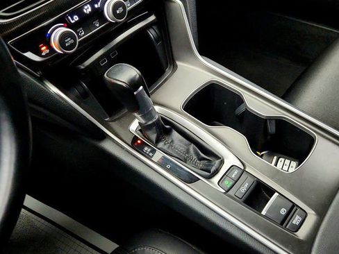 Used 2021 Honda Accord Sport image 16