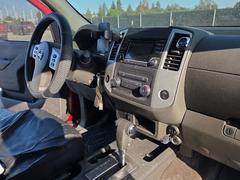 Used 2017 Nissan Frontier S RWD image 17