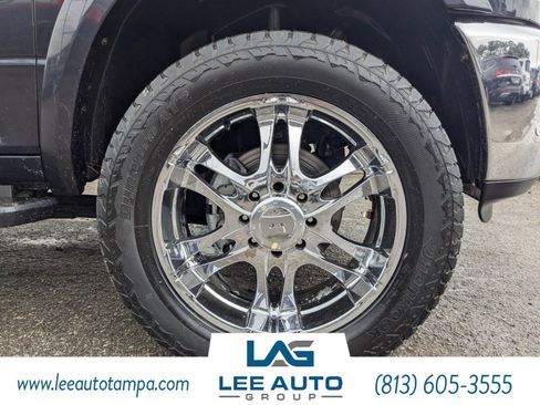 Used 2018 RAM 3500 Laramie Longhorn image 9