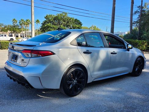 Used 2022 Toyota Corolla SE image 15