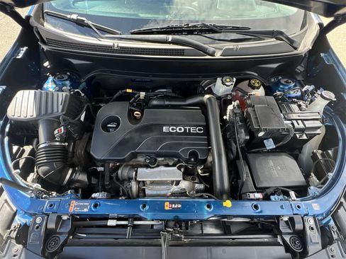 Used 2019 Chevrolet Equinox LT w/ Driver Convenience Package image 14