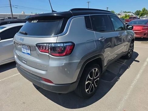 Used 2023 Jeep Compass Limited AWD/4WD image 6