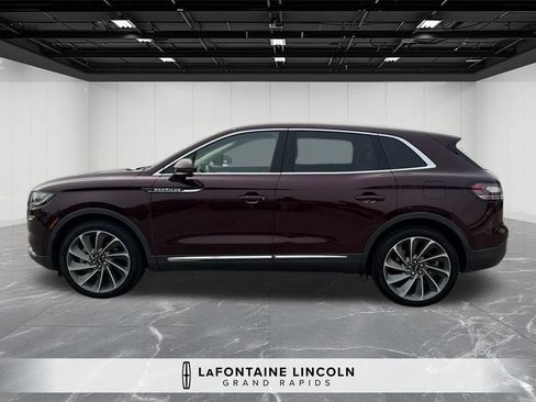 Certified 2023 Lincoln Nautilus Reserve w/ Equipment Group 202A AWD/4WD image 2
