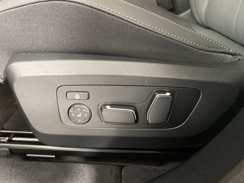 New 2026 BMW X3 xDrive30 w/ Premium Package image 9