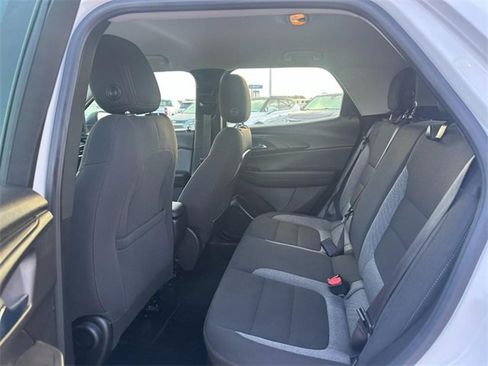 Used 2021 Chevrolet TrailBlazer LS image 10