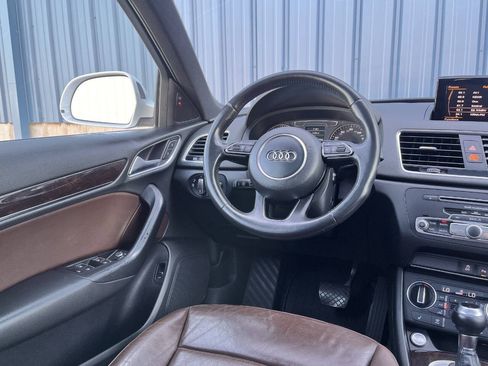 Used 2016 Audi Q3 2.0T Premium Plus w/ Technology Package AWD/4WD image 17