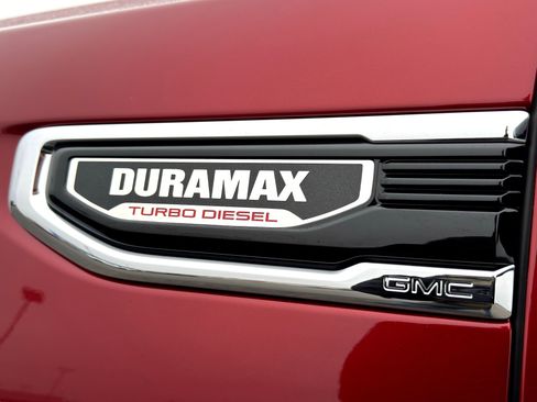 Used 2024 GMC Sierra 1500 Denali w/ Technology Package image 12