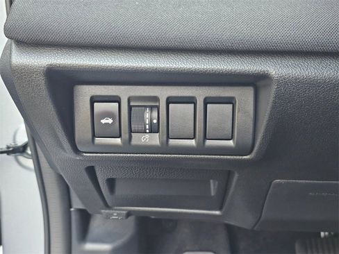 Used 2025 Subaru Legacy Premium image 24