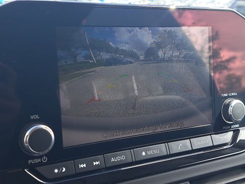 Certified 2023 Nissan Pathfinder S FWD image 28