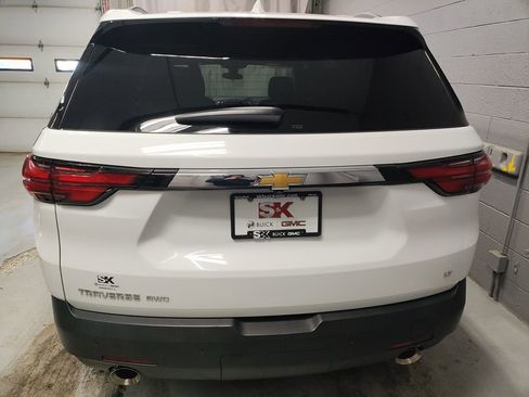 Used 2023 Chevrolet Traverse LT image 22