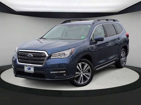 Used 2022 Subaru Ascent Limited w/ Technology Package image 1