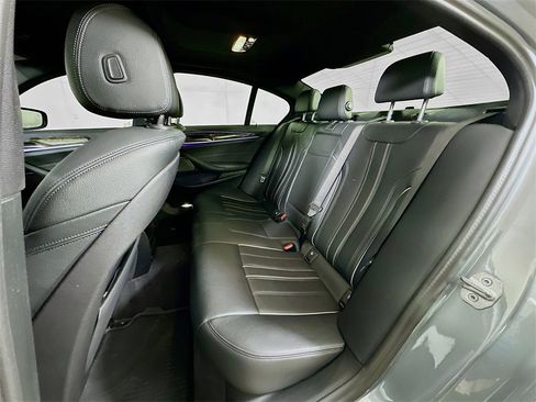 Used 2023 BMW 540i xDrive w/ M Sport Package image 14