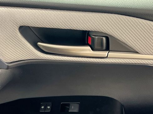 New 2026 Toyota Camry SE image 32