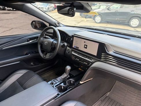 Used 2025 Toyota Camry XSE w/ Premium Plus Package image 20