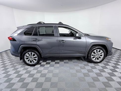 Used 2025 Toyota RAV4 XLE Premium image 8