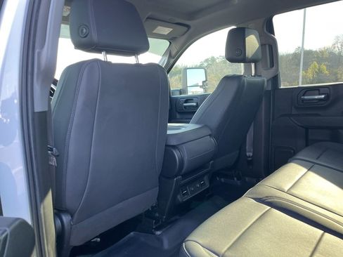 Used 2021 Chevrolet Silverado 2500 W/T w/ WT Convenience Package image 17