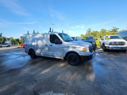 Used 2020 Nissan NV 2500 S RWD image 24