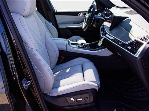 Used 2026 BMW X5 xDrive40i w/ Premium Package image 25