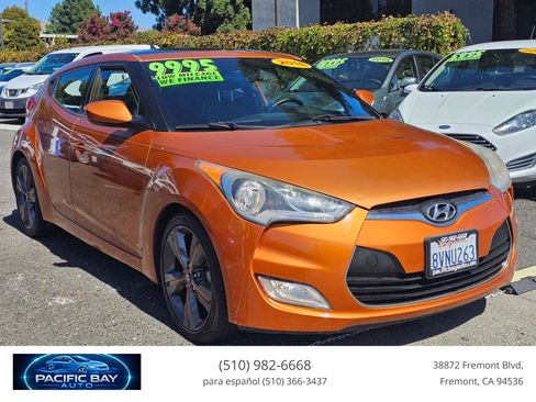 Used 2016 Hyundai Veloster w/ Option Group 02 FWD image 1
