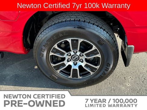 Used 2024 Nissan Titan SV w/ SV Convenience Package RWD image 44